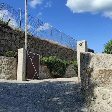 Farma Casa Da Escola Vouzela