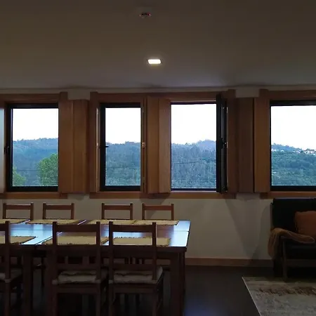 Farm stay Casa Da Escola Vouzela