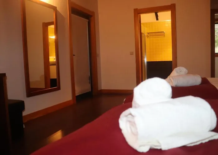 Casa Da Escola Alojamento de Turismo Rural *